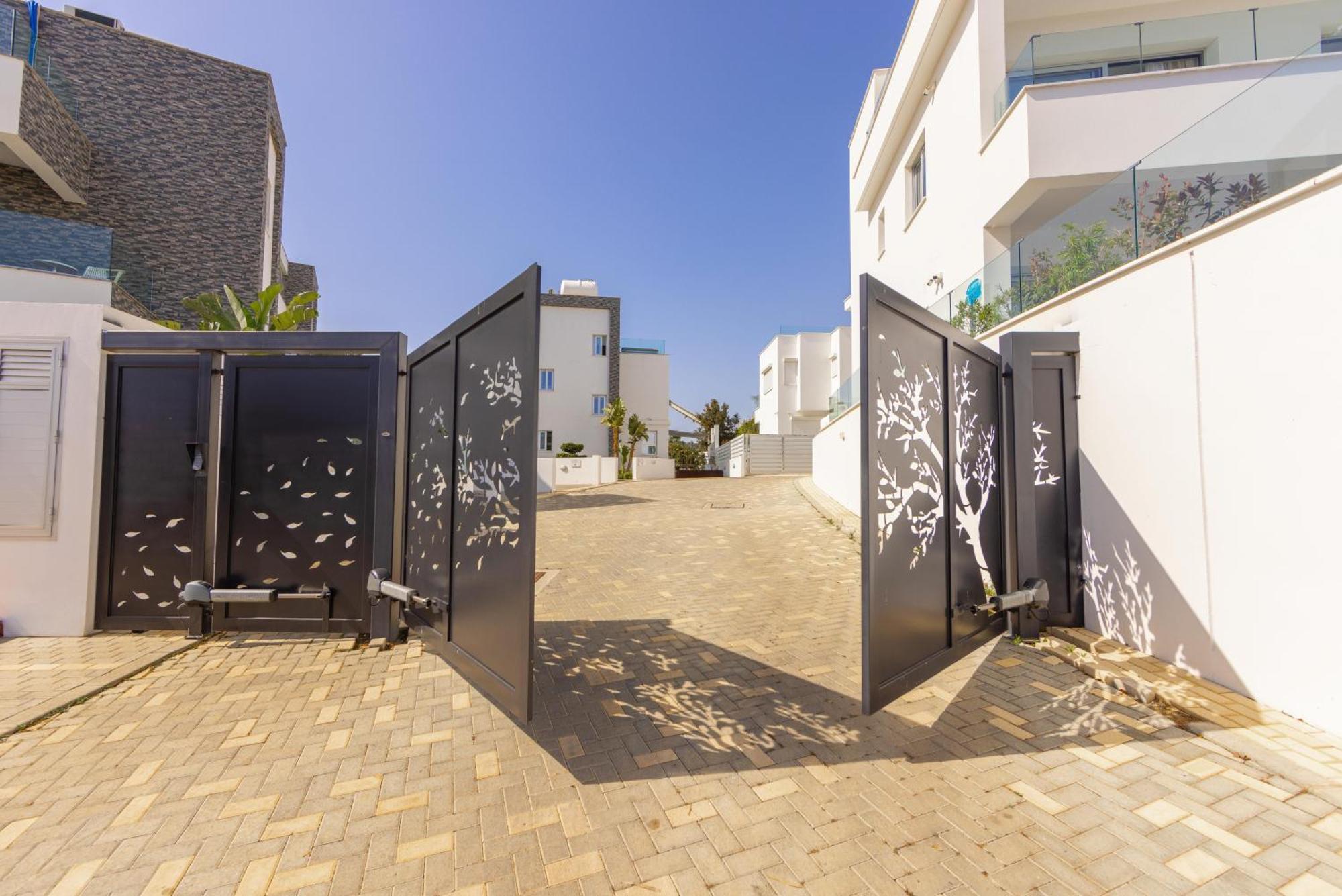 פרוטאראס Fig Tree Bay Residences 3 מראה חיצוני תמונה